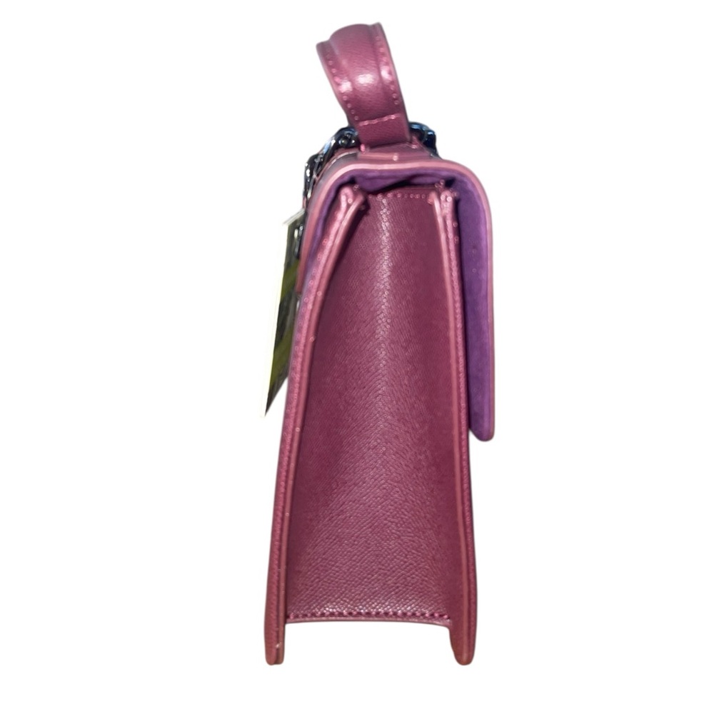 NWT-Badgley Mischka crossbody bag in Plumb. Letter lock, vegan leather - Picture 4 of 15